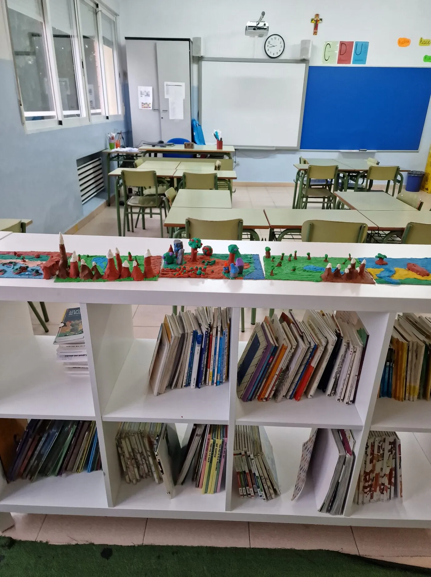 Biblioteca de aula del Colegio Azorín
