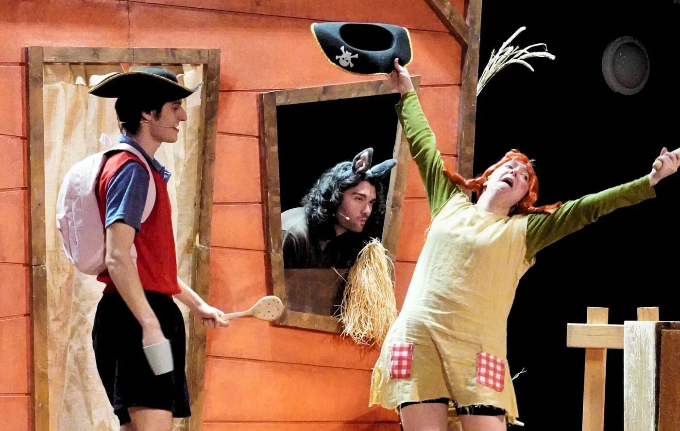 Salida al teatro 1º y 2º de Primaria